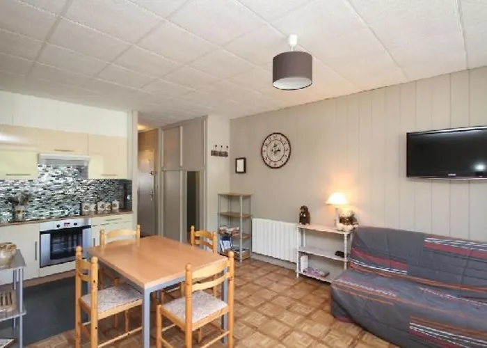 Confortable T3 Au Mont-dore, Proche Thermes - Fr-1-608-21 Apartment *